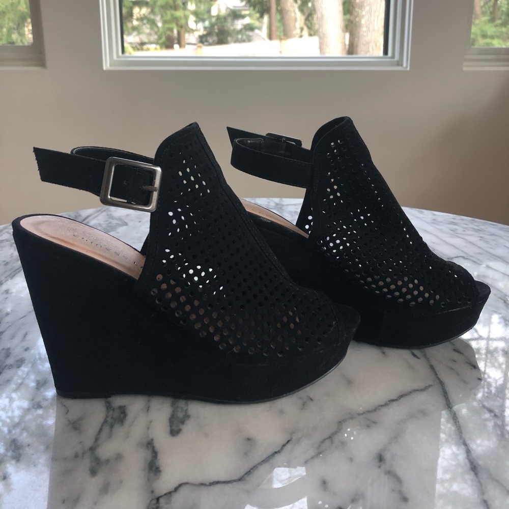 Black Chinese Laundry Wedges